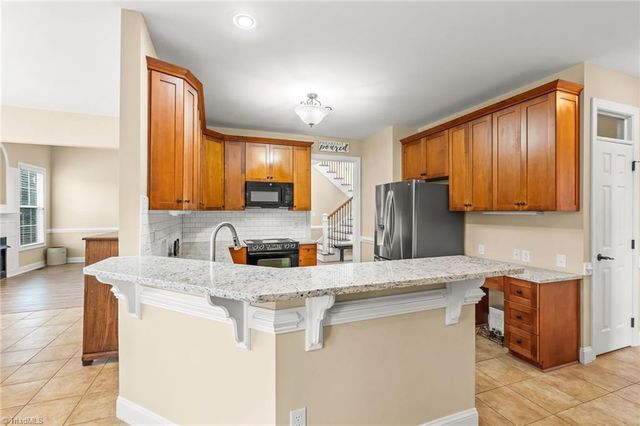 1304 Bradford Lane, Archdale, NC 27263