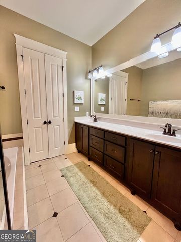 25 Charter Oak Drive, Athens, GA 30607