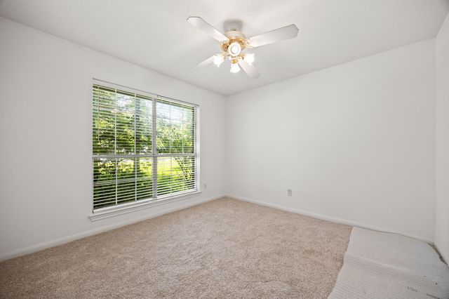 811 Carson Drive, Magnolia, TX 77354
