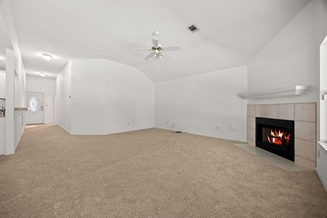 811 Carson Drive, Magnolia, TX 77354