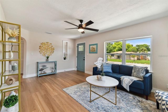 1826 30TH STREET S, St Petersburg, FL 33712