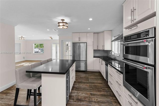 2224 SW 61st Avenue, Miami, FL 33155
