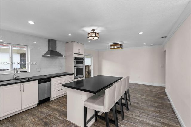 2224 SW 61st Avenue, Miami, FL 33155