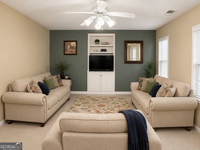 5550 Hedge Brooke Drive NW, Acworth, GA 30101
