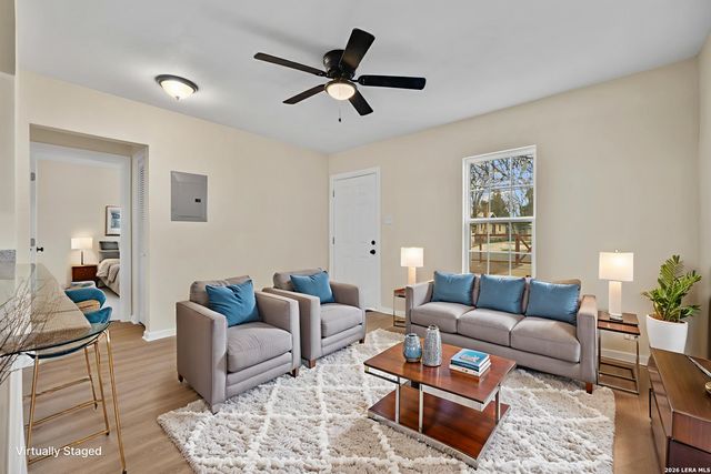 2619 E Houston, San Antonio, TX 78202