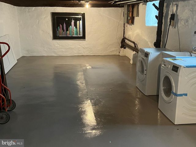 5939 N CAMAC ST, Philadelphia, PA 19141