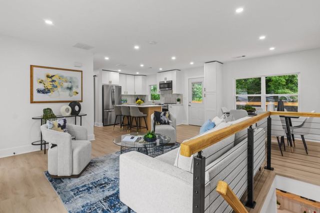 1776 Valencia Road, Decatur, GA 30032