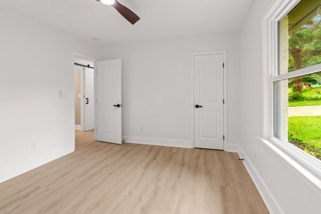 1776 Valencia Road, Decatur, GA 30032