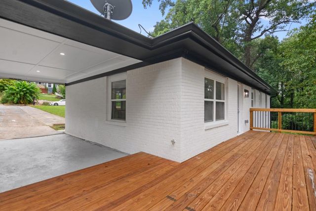 1776 Valencia Road, Decatur, GA 30032