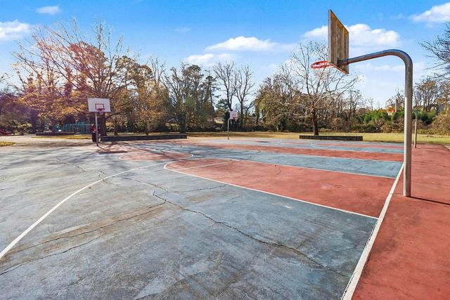 1776 Valencia Road, Decatur, GA 30032