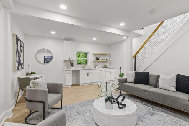 1776 Valencia Road, Decatur, GA 30032