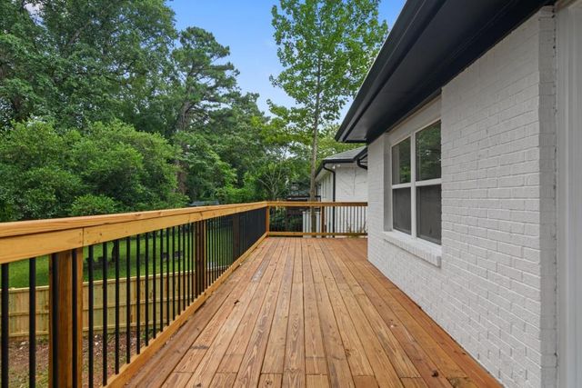 1776 Valencia Road, Decatur, GA 30032