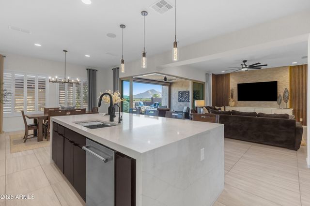 22449 E Pegasus Parkway, Queen Creek, AZ 85142