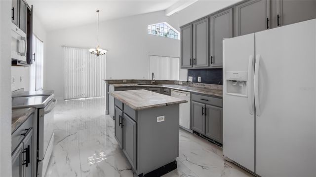 7843 SAINT ANDREWS CIRCLE, Orlando, FL 32835