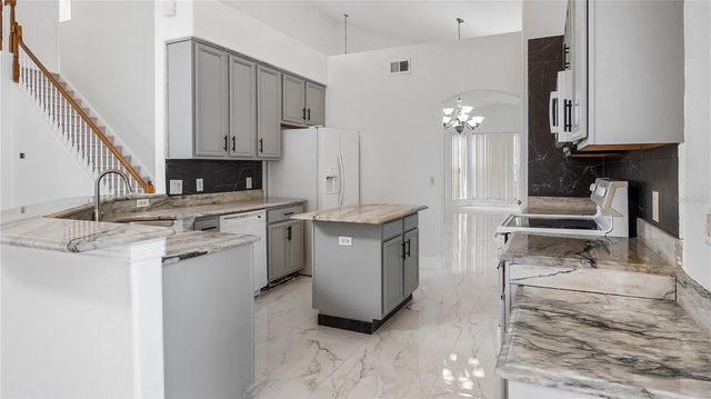 7843 SAINT ANDREWS CIRCLE, Orlando, FL 32835