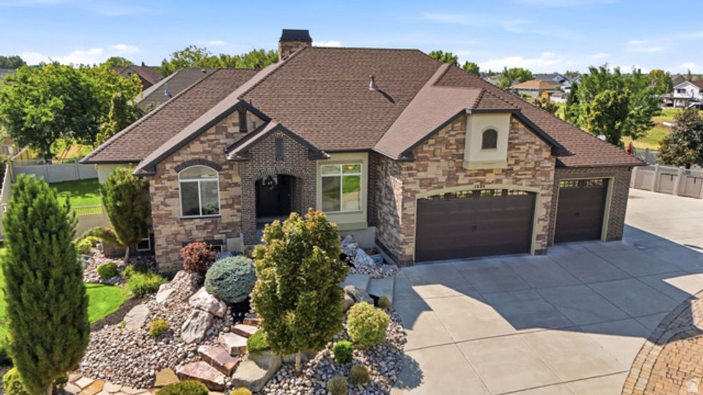 1084 LOCH LOMOND CIR, Syracuse, UT 84075 — photo 3