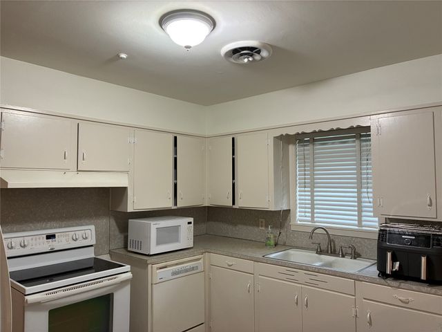 3137 Looney Street, Shreveport, LA 71103