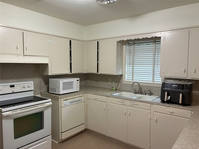 3137 Looney Street, Shreveport, LA 71103