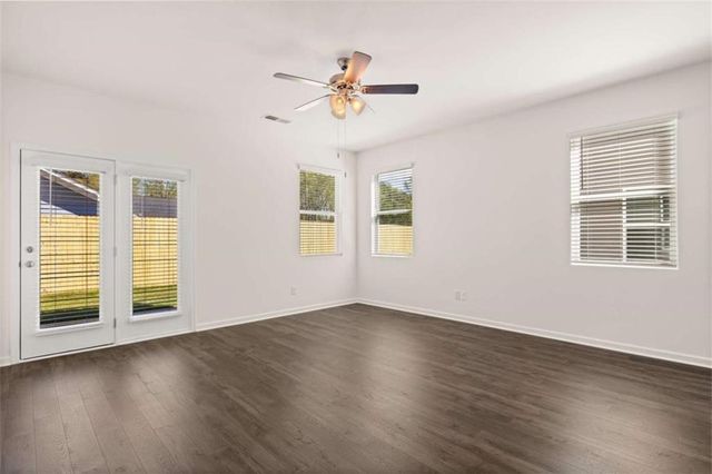 11989 Aukerman Way, Hampton, GA 30228
