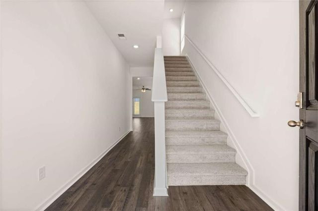 11989 Aukerman Way, Hampton, GA 30228