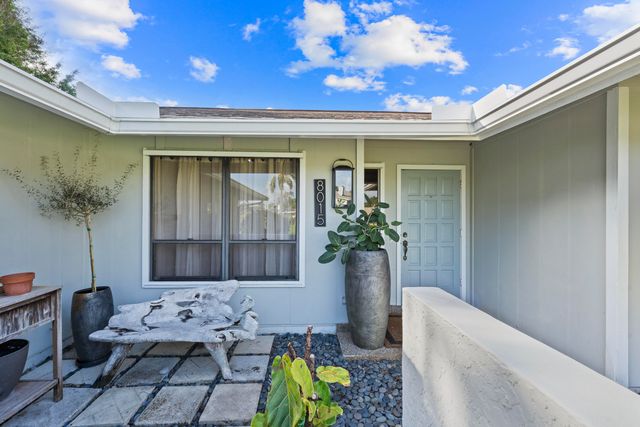 8015 SE Trenton Avenue, Hobe Sound, FL 33455