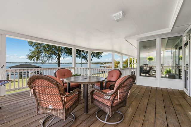 466 Buffalo Court, Livingston, TX 77351