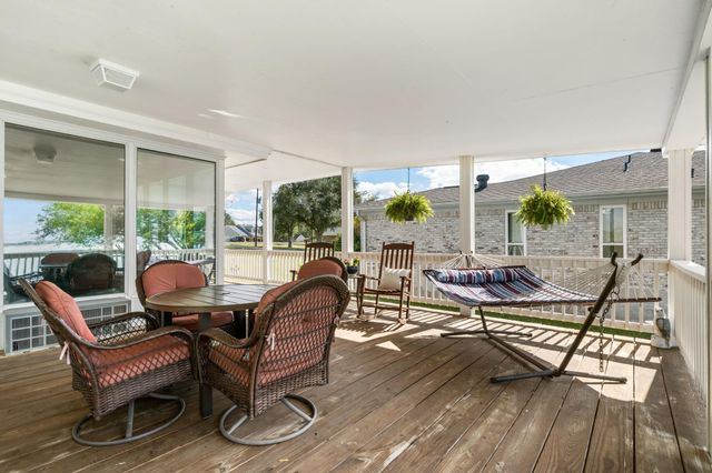 466 Buffalo Court, Livingston, TX 77351