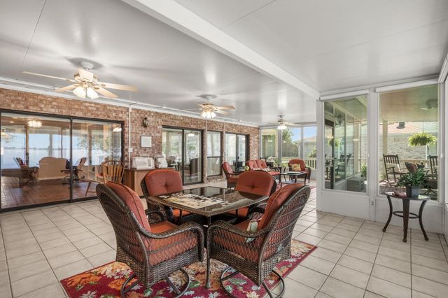 466 Buffalo Court, Livingston, TX 77351