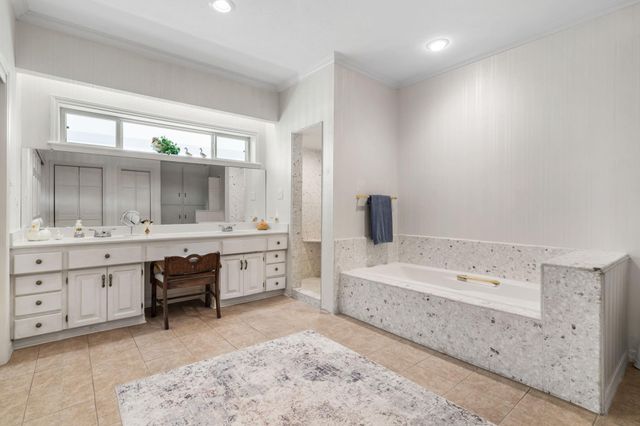 466 Buffalo Court, Livingston, TX 77351