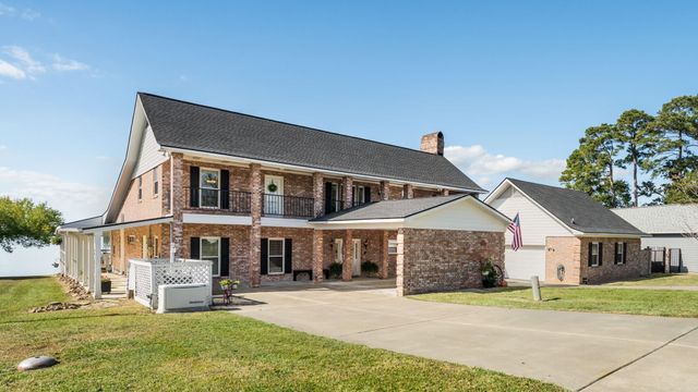 466 Buffalo Court, Livingston, TX 77351