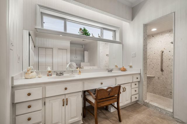 466 Buffalo Court, Livingston, TX 77351