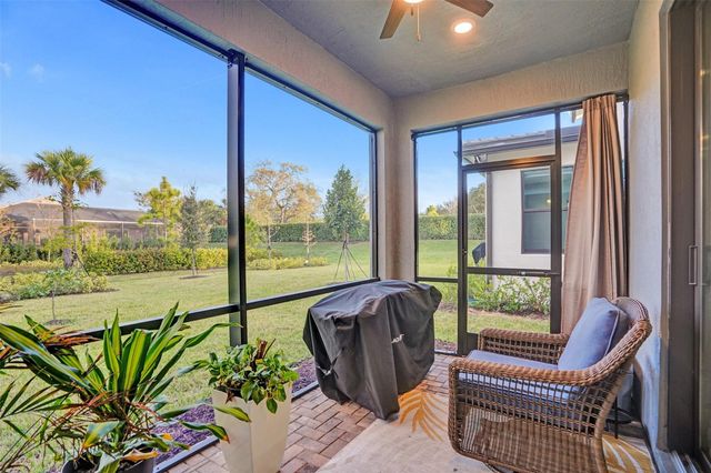 4422 S Silverwood Lane, Fort Lauderdale, FL 33309