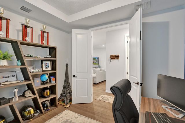 4422 S Silverwood Lane, Fort Lauderdale, FL 33309