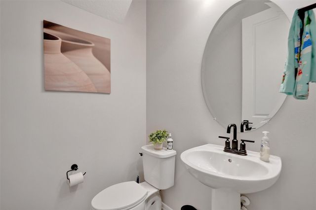 4422 S Silverwood Lane, Fort Lauderdale, FL 33309