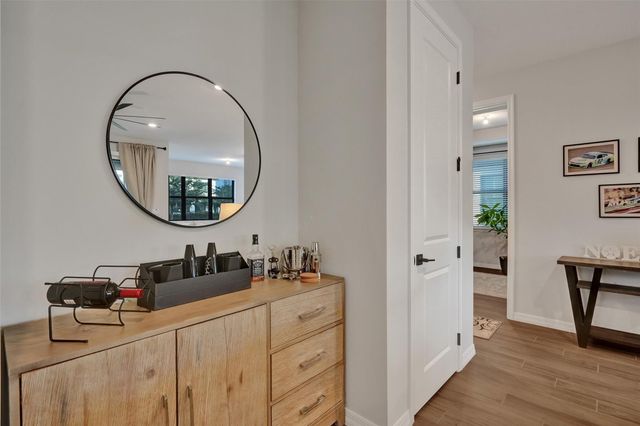 4422 S Silverwood Lane, Fort Lauderdale, FL 33309