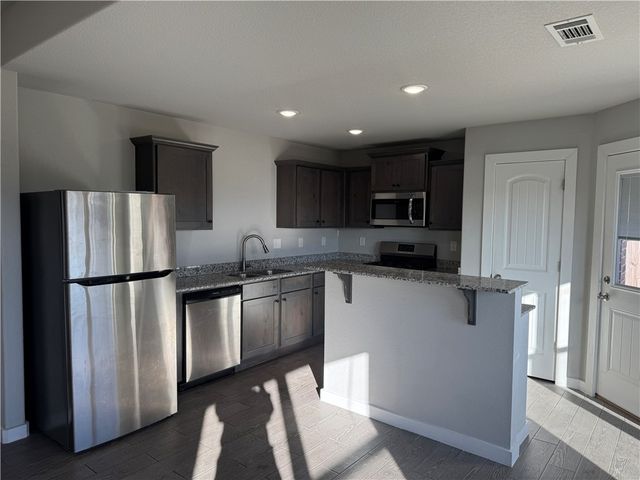 1501-1503 Purple Finch Street, Centerton, AR 72719