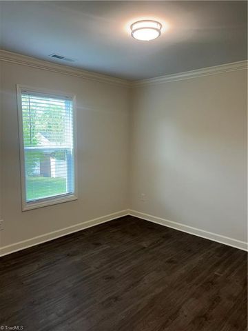 316 Solitude Lane, Winston-salem, NC 27104