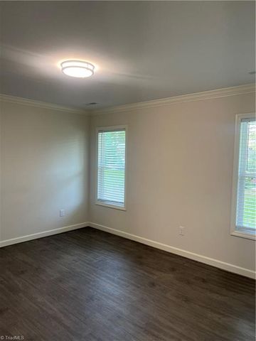 316 Solitude Lane, Winston-salem, NC 27104
