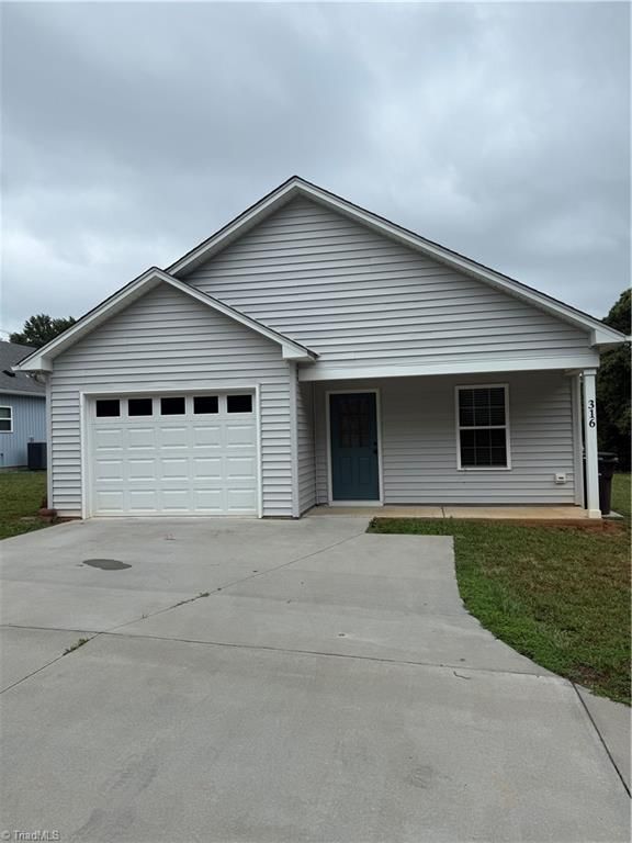 316 Solitude Lane, Winston-salem, NC 27104