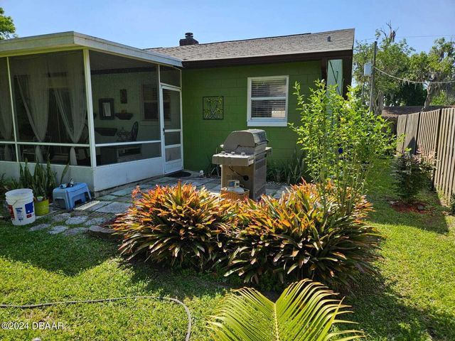41 Laurel Oaks Circle, Ormond Beach, FL 32174