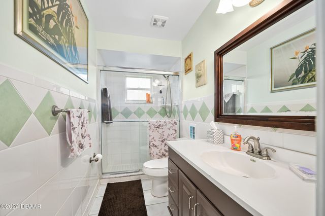 41 Laurel Oaks Circle, Ormond Beach, FL 32174