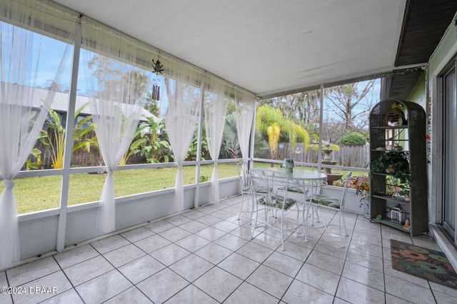 41 Laurel Oaks Circle, Ormond Beach, FL 32174