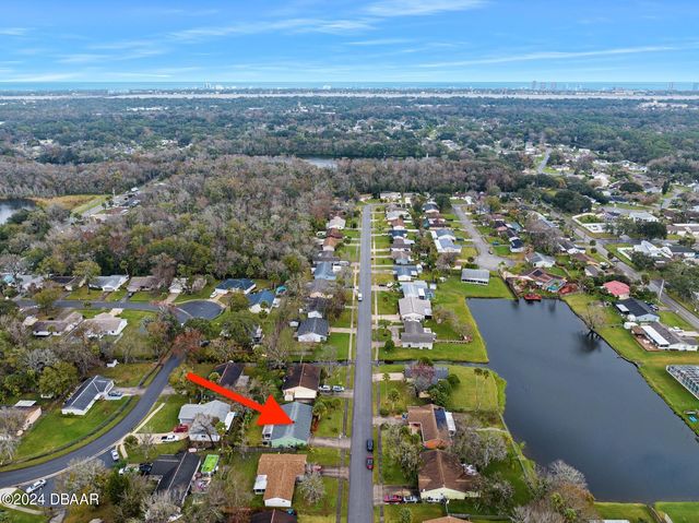 41 Laurel Oaks Circle, Ormond Beach, FL 32174