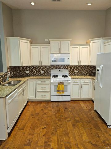 801 Criterion Way, Evansville, IN 47711