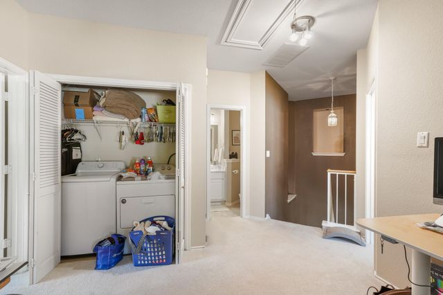 1900 Scofield Ridge PKWY 1203, Austin, TX 78727