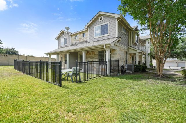 1900 Scofield Ridge PKWY 1203, Austin, TX 78727