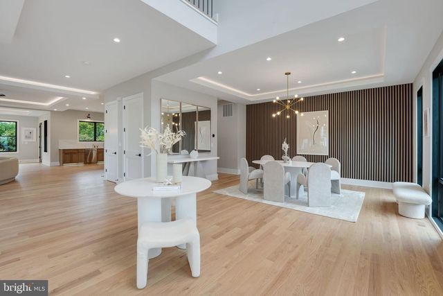 2202 GRAYSON PL, Falls Church, VA 22043