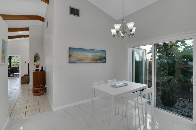 1080 NW 20th Avenue, Delray Beach, FL 33445