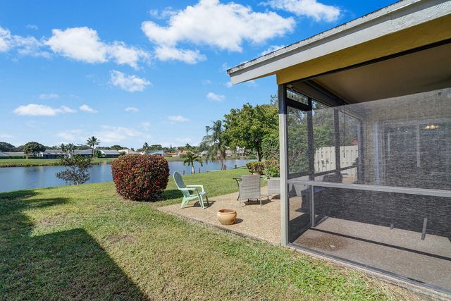 1080 NW 20th Avenue, Delray Beach, FL 33445