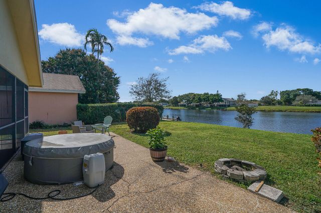 1080 NW 20th Avenue, Delray Beach, FL 33445